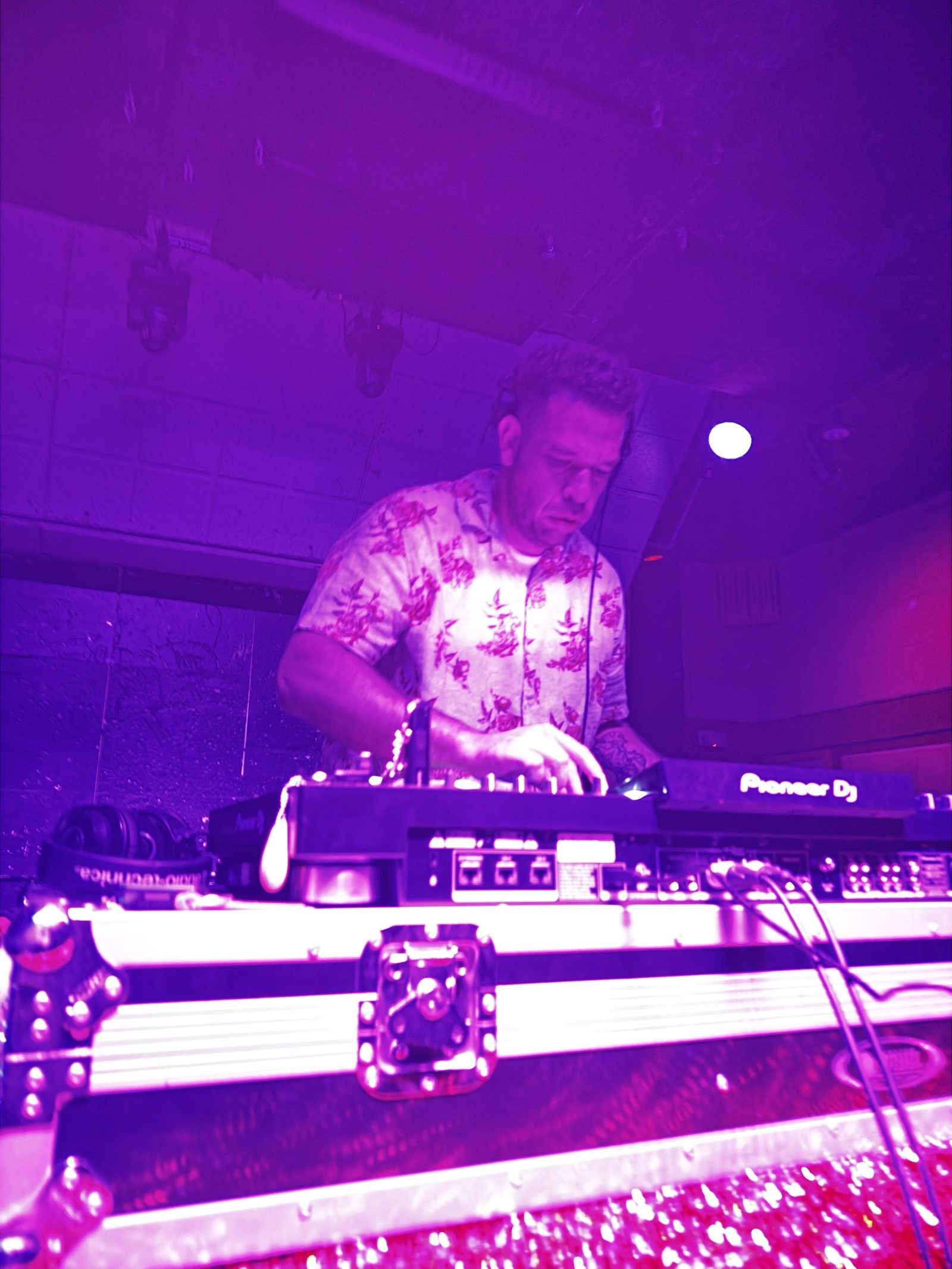 MonkeyMan purple DJ session